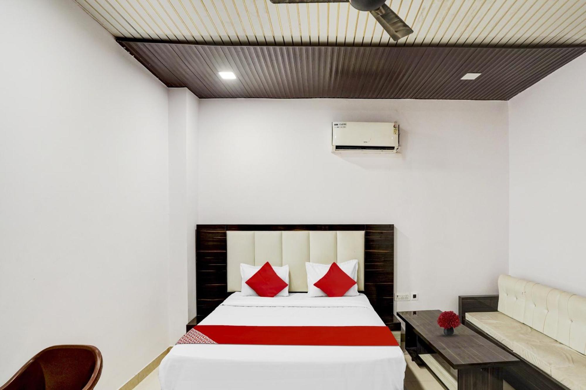 Collection O Love Garden Hotel Ghaziabad Exterior photo