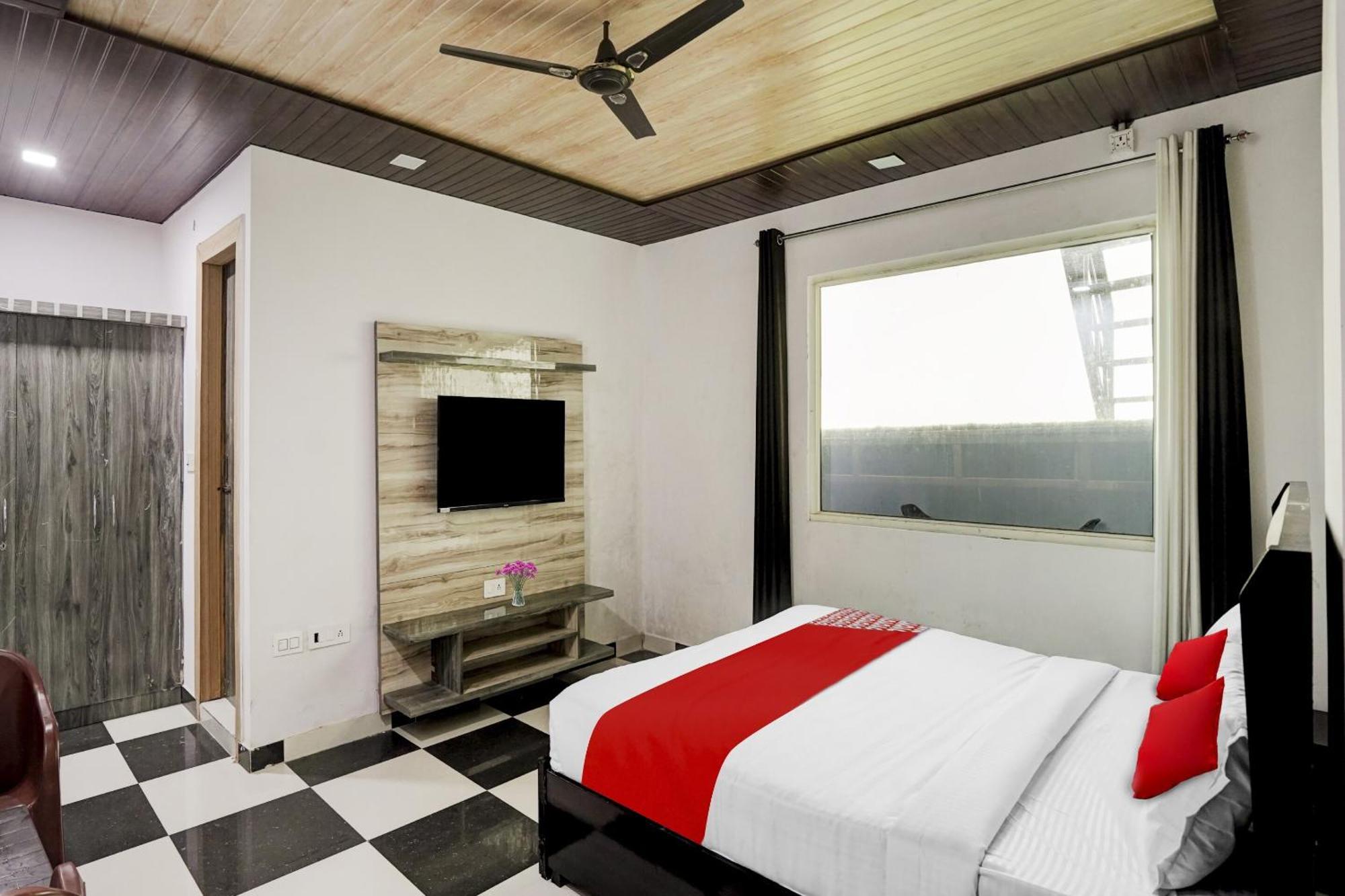 Collection O Love Garden Hotel Ghaziabad Exterior photo